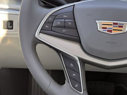 New 2026 Cadillac XT5 Premium Luxury image 12