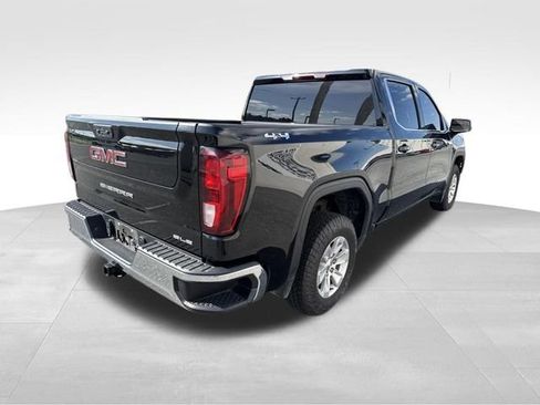 Used 2024 GMC Sierra 1500 SLE AWD/4WD image 8
