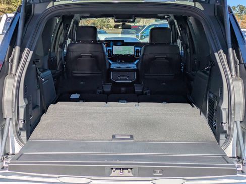 New 2025 Ford Expedition Platinum w/ Stealth Performance Package AWD/4WD image 14