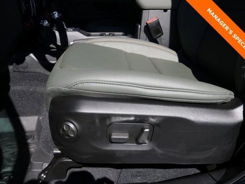 New 2025 Jeep Gladiator Mojave w/ Safety Group image 14