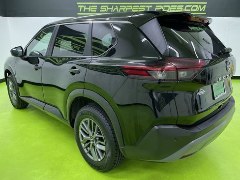 Used 2023 Nissan Rogue S image 7