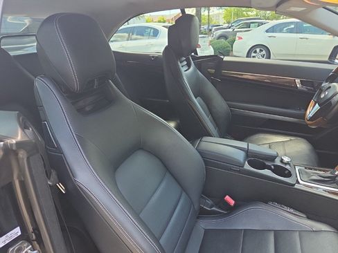Used 2013 Mercedes-Benz E 350 Cabriolet image 36