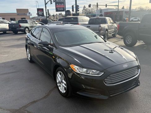 Used 2014 Ford Fusion SE image 7