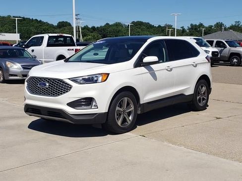 Used 2024 Ford Edge SEL w/ Convenience Package AWD/4WD image 10