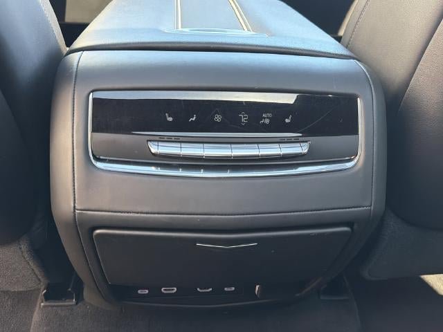 Certified 2023 Cadillac Escalade Premium Luxury Platinum AWD/4WD image 27