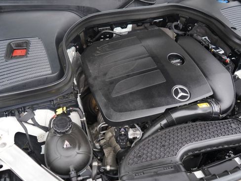 Used 2022 Mercedes-Benz GLC 300 4MATIC w/ Premium Package Lite image 77