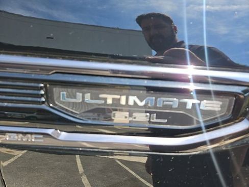 Used 2025 GMC Sierra 1500 Denali Ultimate AWD/4WD image 4