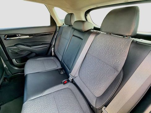Used 2024 Kia Seltos S FWD image 13