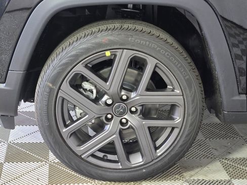 New 2026 Jeep Compass Limited image 5