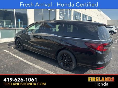 Certified 2024 Honda Odyssey Sport image 3