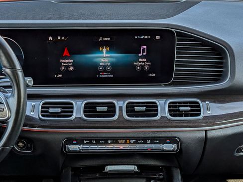 Used 2020 Mercedes-Benz GLE 350 4MATIC w/ 3rd Row Seat Package image 23