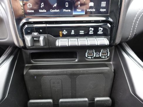 Used 2023 RAM 1500 Limited AWD/4WD image 65