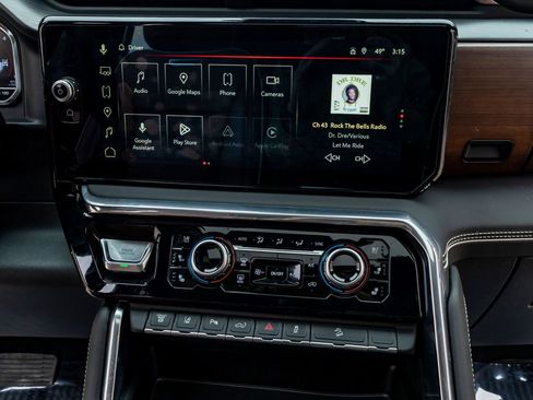 Used 2024 GMC Sierra 2500 Denali Ultimate image 23