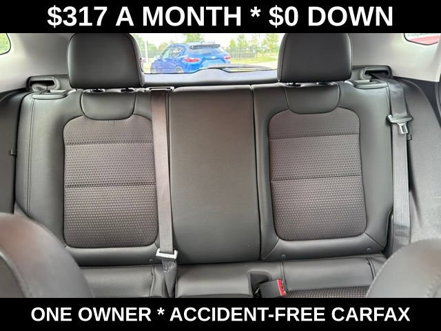 Used 2025 Chevrolet Trax LT FWD image 33