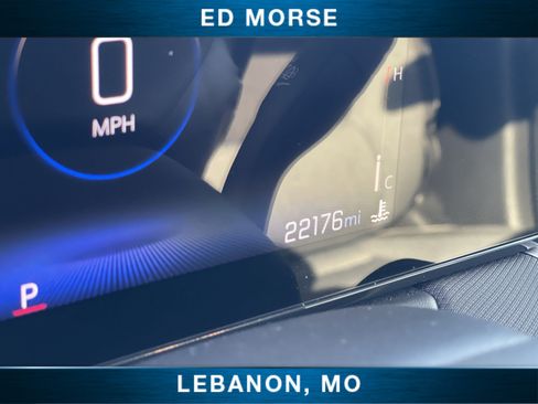 Used 2024 Chevrolet TrailBlazer LT AWD/4WD image 12