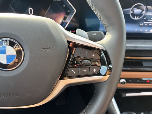 Certified 2025 BMW 330i Sedan RWD image 20