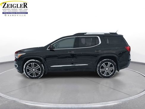 Used 2018 GMC Acadia Denali w/ Technology Package AWD/4WD image 8