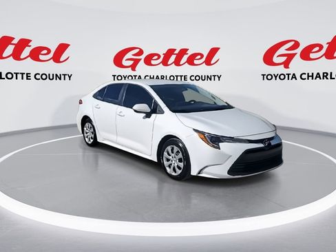 Certified 2024 Toyota Corolla LE image 2