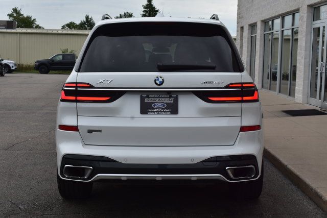 Used 2026 BMW X7 xDrive40i AWD/4WD image 14