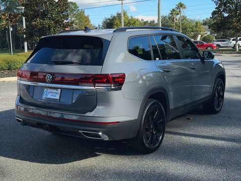 New 2026 Volkswagen Atlas SE image 8