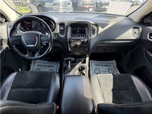 Used 2018 Dodge Durango GT image 30