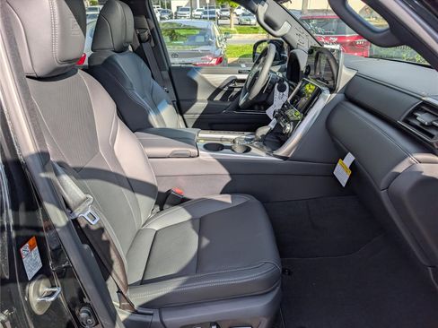New 2026 Lexus LX 700h F Sport AWD/4WD image 7