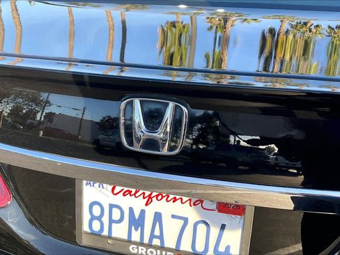 Used 2017 Honda Accord Hybrid Sedan image 31