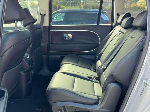 New 2026 Hyundai Ioniq 9 SEL image 10