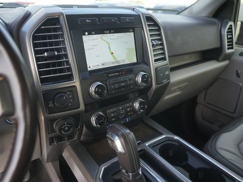 Used 2019 Ford F150 Limited w/ Trailer Tow Package image 26