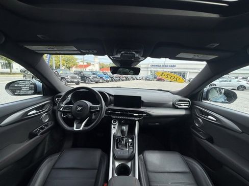 Used 2024 Dodge Hornet R/T Plus w/ Tech Pack Plus w/o Parking image 3