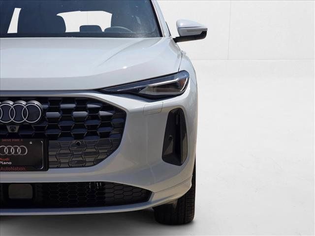 New 2025 Audi Q5 Premium w/ Premium Plus AWD/4WD image 10