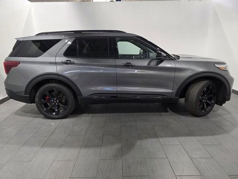 Used 2024 Ford Explorer ST w/ Equipment Group 401A image 6