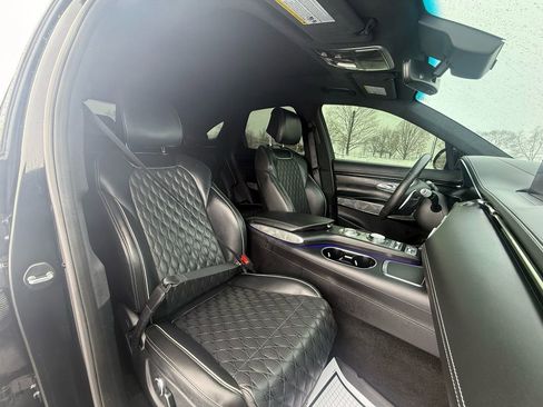 Used 2022 Genesis GV70 3.5T Sport w/ Sport Advanced Package image 19