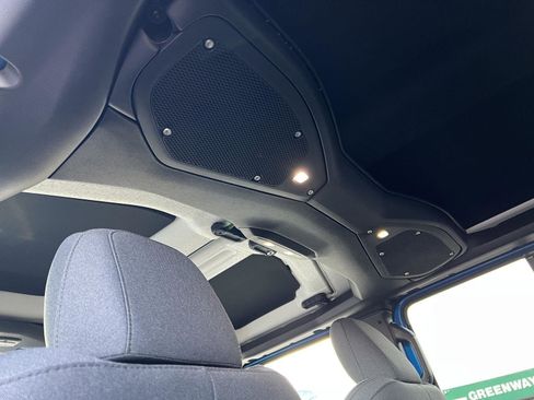 New 2026 Jeep Gladiator Sport image 40