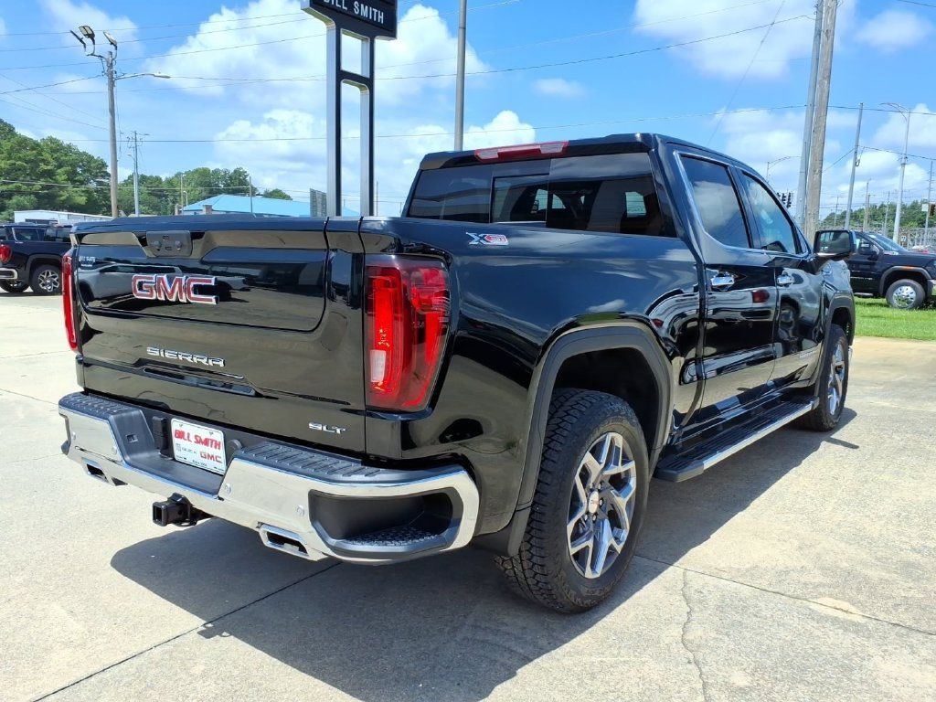 New 2026 GMC Sierra 1500 SLT w/ SLT Premium Plus Package AWD/4WD image 7