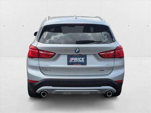 Used 2021 BMW X1 xDrive28i w/ Convenience Package image 7