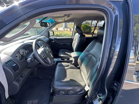 Used 2012 Nissan Xterra PRO-4X w/ Pro-4x Leather Pkg image 34