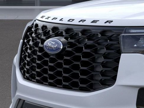New 2026 Ford Explorer ST-Line w/ ST-Line Street Pack image 19