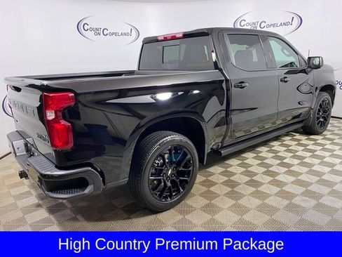 Certified 2024 Chevrolet Silverado 1500 High Country w/ High Country Premium Package AWD/4WD image 7