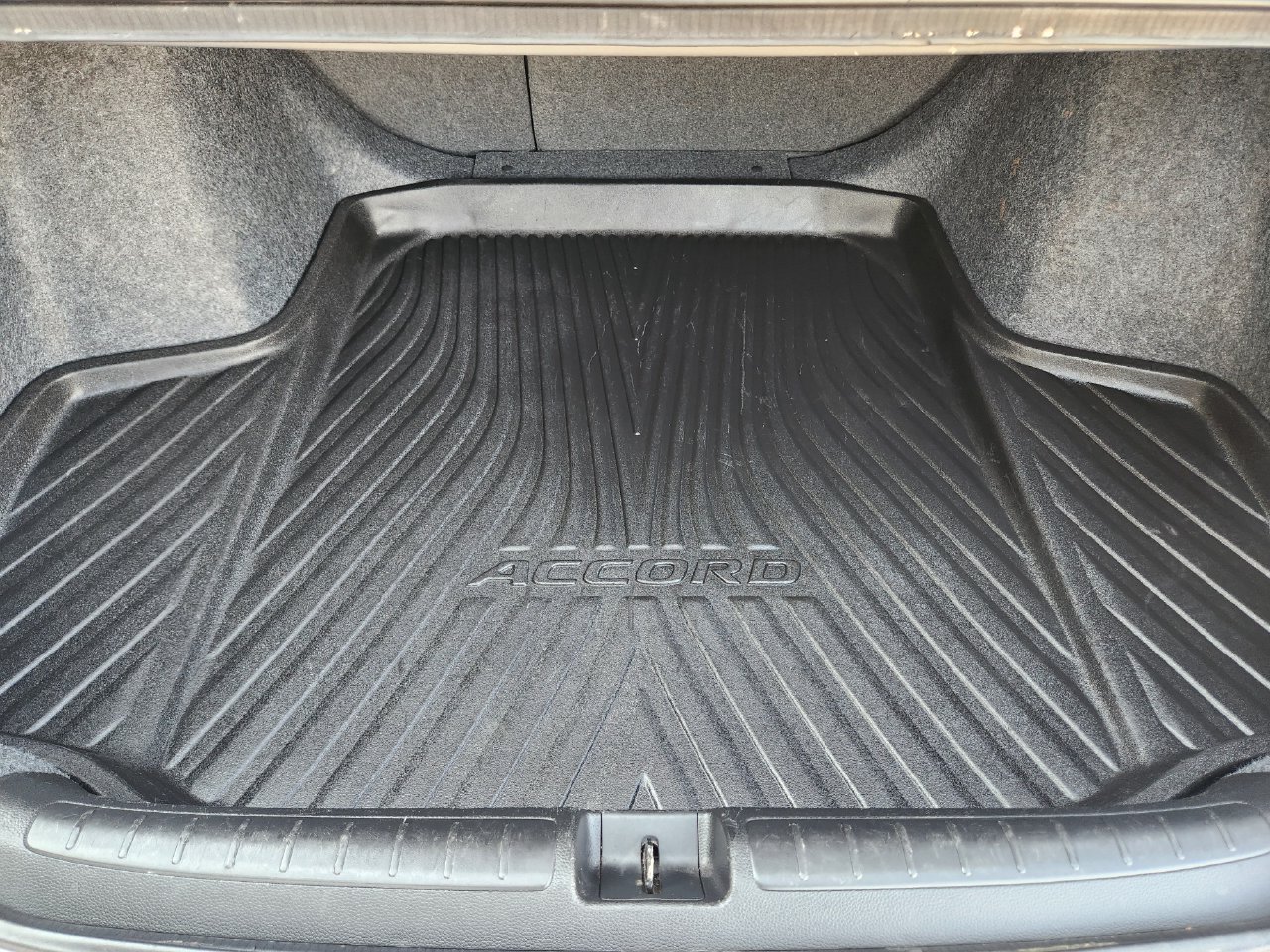 Certified 2022 Honda Accord Touring image 31