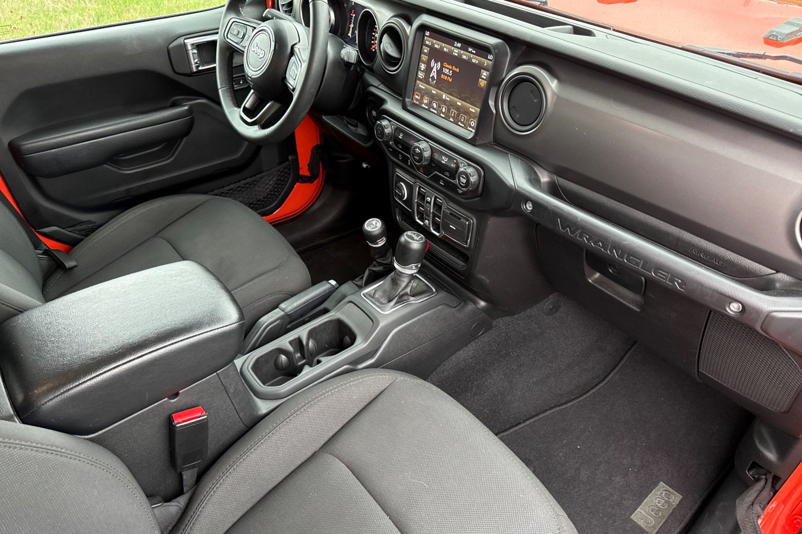 Used 2023 Jeep Wrangler Unlimited Sport AWD/4WD image 17