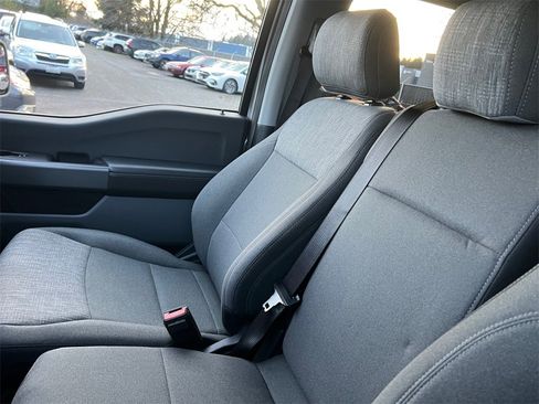 Used 2021 Ford F150 XLT w/ XTR Package image 25