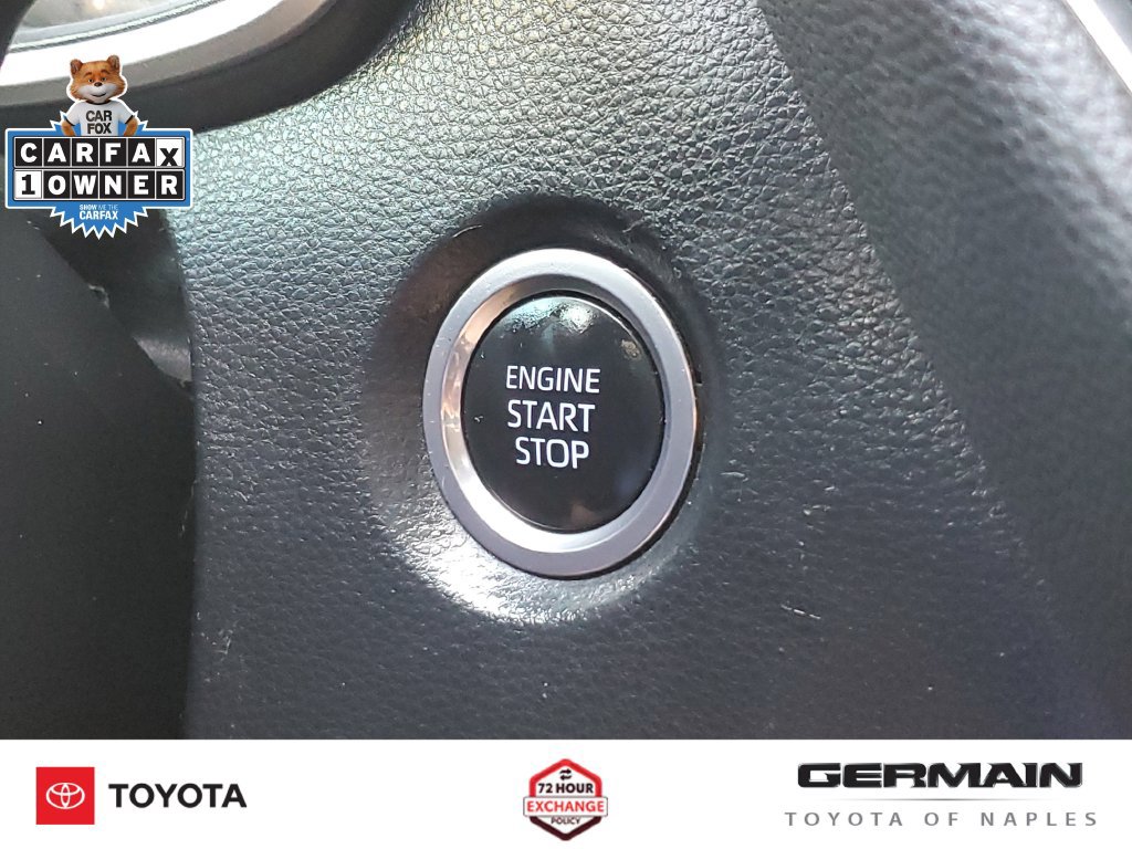 Used 2021 Toyota Corolla SE FWD image 33
