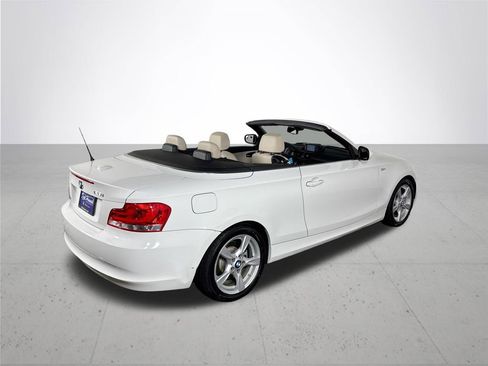 Used 2012 BMW 128i Convertible RWD image 6