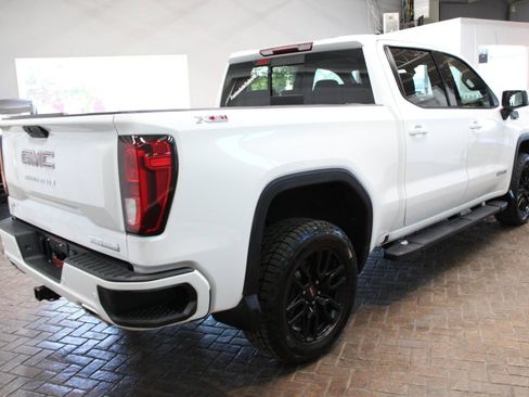 Used 2020 GMC Sierra 1500 Elevation w/ Elevation Value Package AWD/4WD image 7