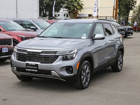 Used 2024 Kia Seltos S AWD/4WD image 4