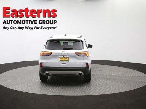 Used 2021 Ford Escape SE AWD/4WD image 38