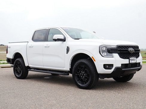 Used 2025 Ford Ranger Lariat w/ FX4 Off-Road Package AWD/4WD image 7