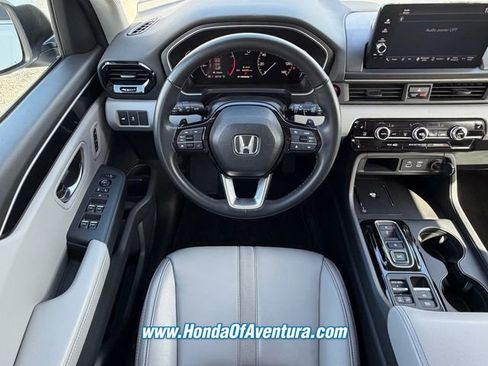 Certified 2024 Honda Pilot EX-L image 9