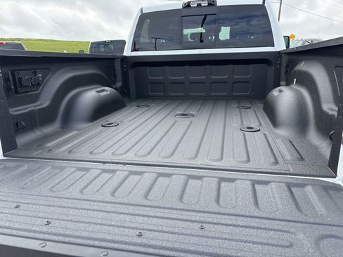 New 2026 RAM 2500 Limited image 34